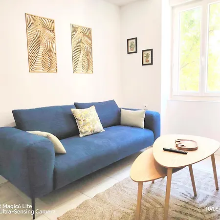 Apartment T3, Hyper Centre, 1 Er Etage, Avec Garage En Supplement Valence (Drome)